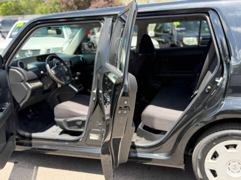 2009 Scion xB