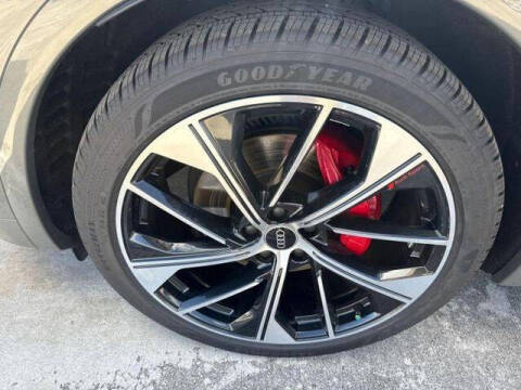 2024 Audi SQ5 3.0T quattro Prestige