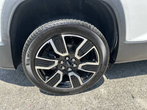 2021 GMC Acadia SLE