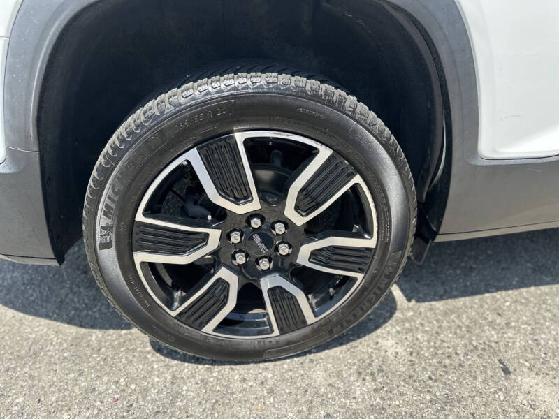 2021 GMC Acadia SLE