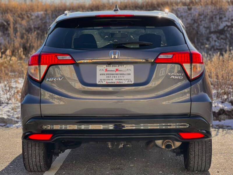 2022 Honda HR-V Sport photo 7