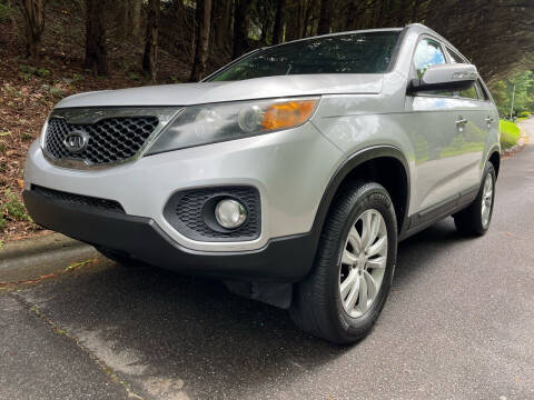 2011 Kia Sorento for sale at Lenoir Auto in Hickory NC