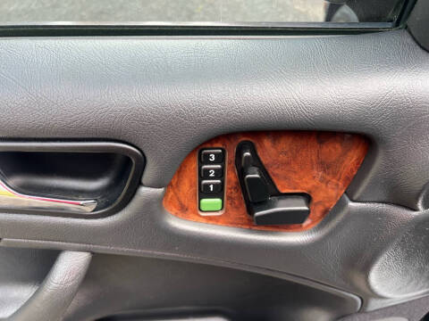 2000 Mercedes-Benz CLK CLK 320