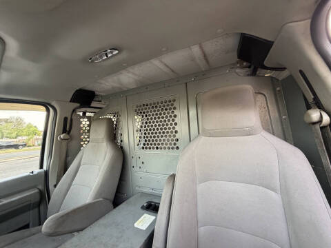 2010 Ford E-Series E-250
