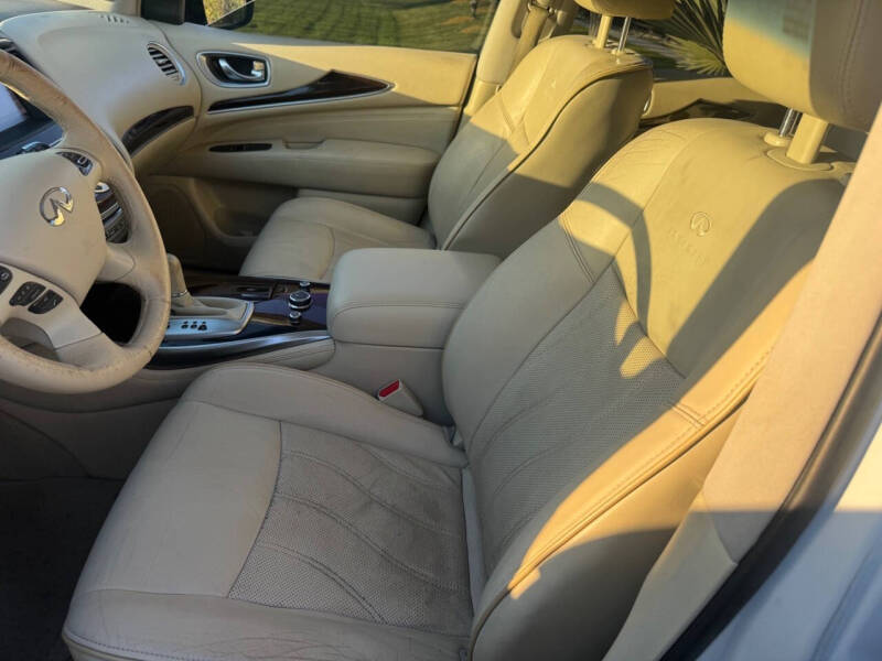2013 Infiniti JX35