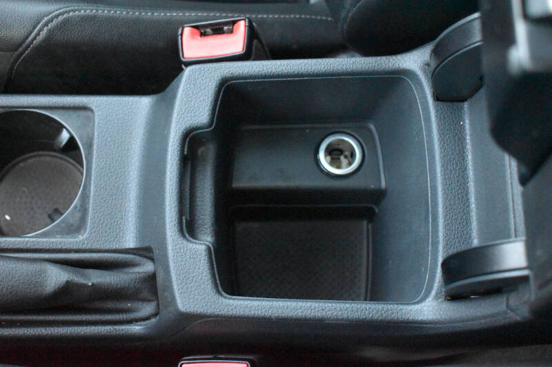 2017 Volkswagen Golf TSI SE