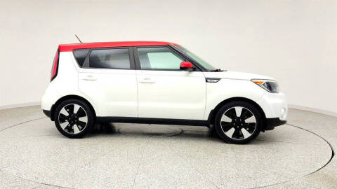 2019 Kia Soul +