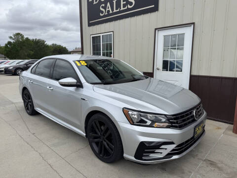2018 Volkswagen Passat 2.0T R-Line