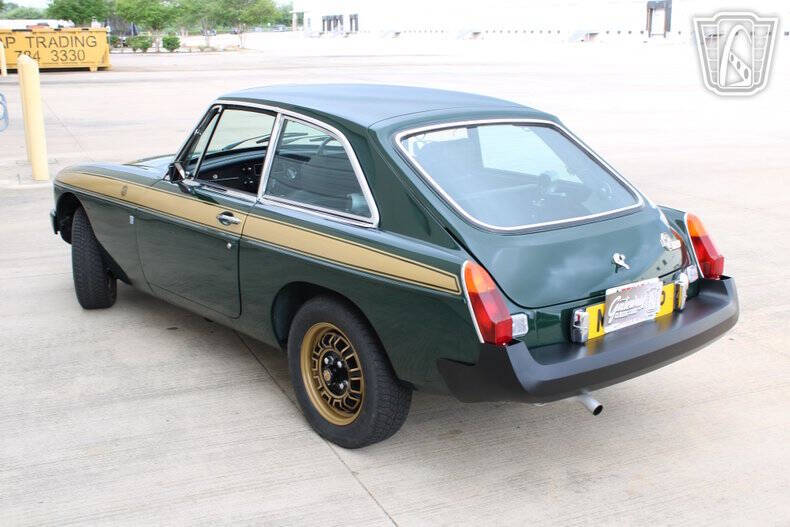 1975 MG B
