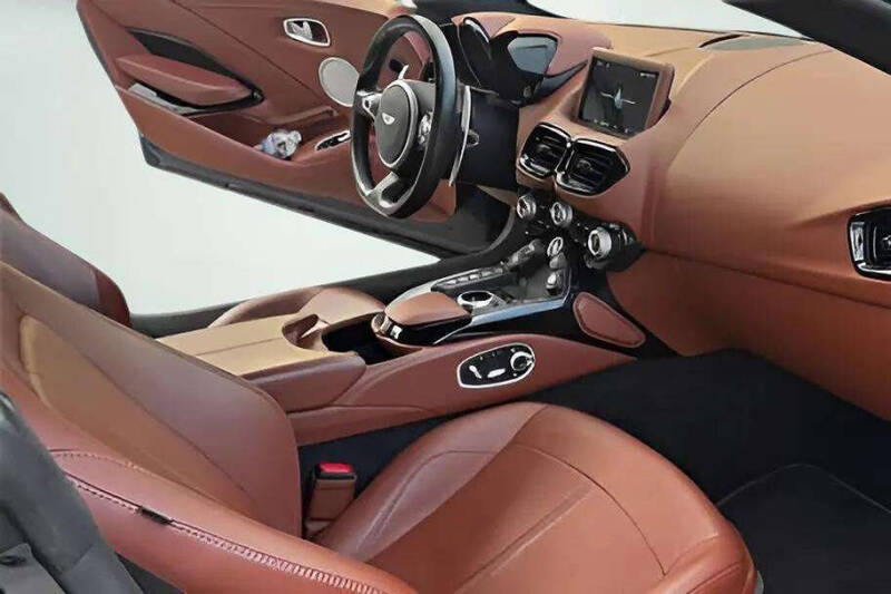 2020 Aston Martin Vantage