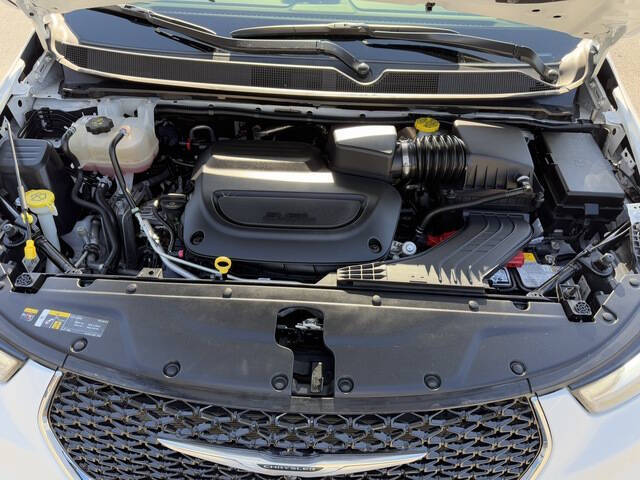 2023 Chrysler Pacifica Touring