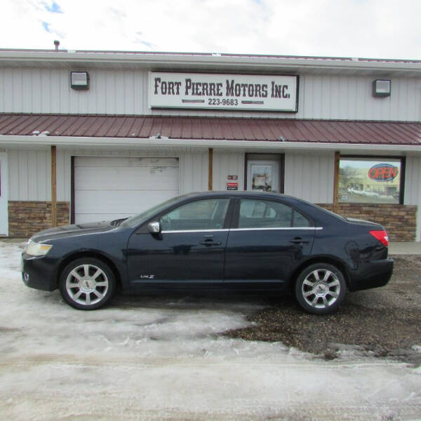 2009 Lincoln MKZ for sale at FORT PIERRE MOTORS in Fort Pierre SD