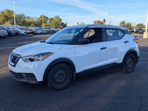 2020 Nissan Kicks S
