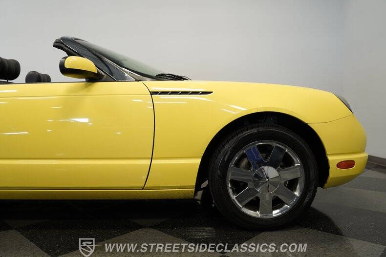 2002 Ford Thunderbird Deluxe