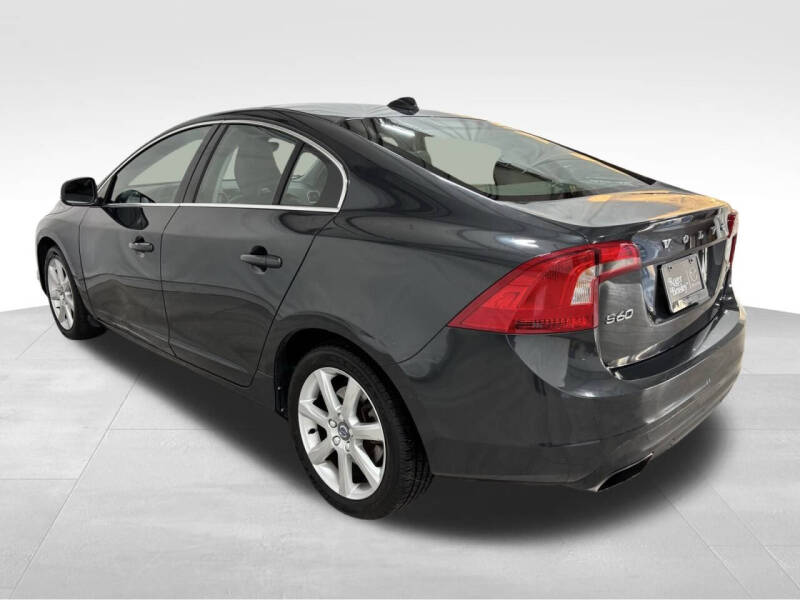 2016 Volvo S60 T5 Drive-E Premier