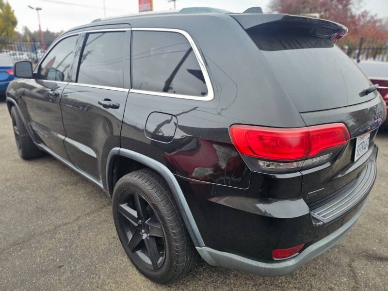 2014 Jeep Grand Cherokee Laredo