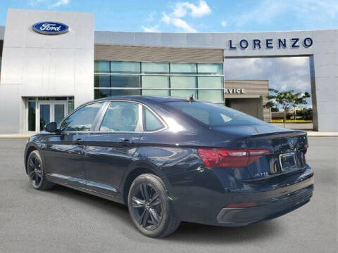 2023 Volkswagen Jetta SE