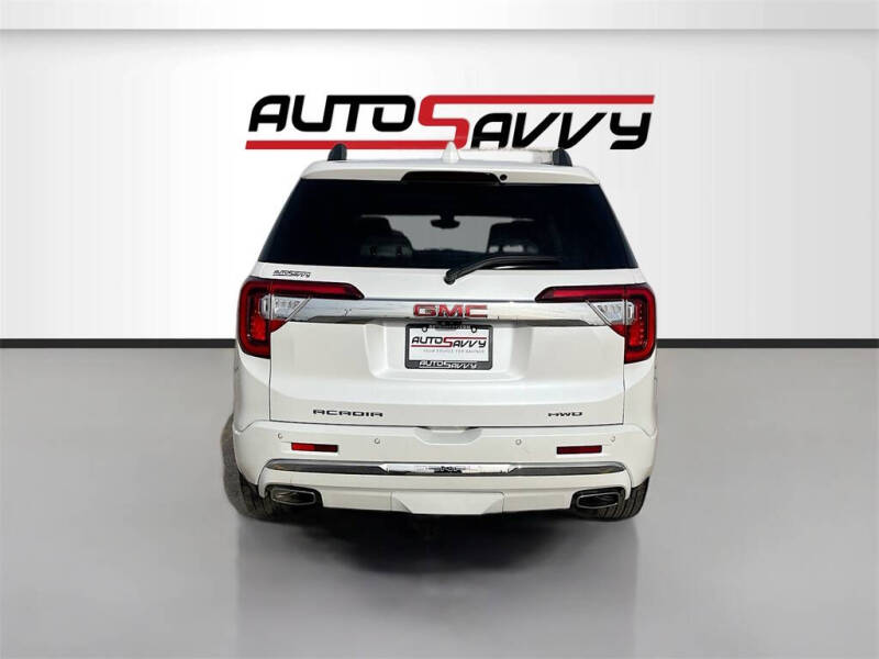 2022 GMC Acadia Denali