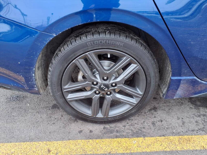 2021 Kia Forte GT Line