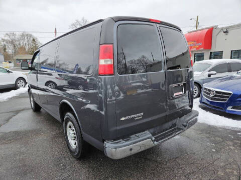 2016 Chevrolet Express 2500