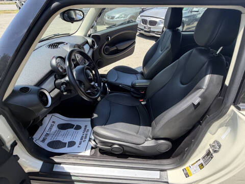 2013 MINI Hardtop Cooper