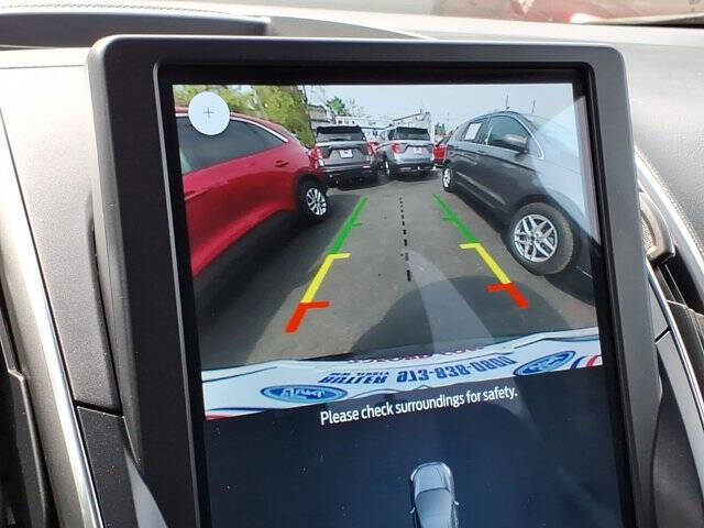 2022 Ford Edge ST