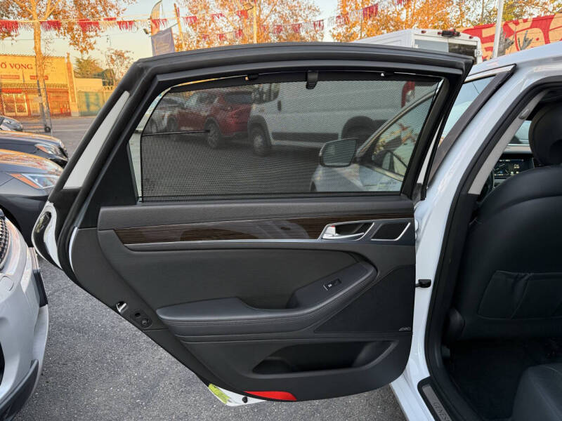 2015 Hyundai Genesis 3.8L