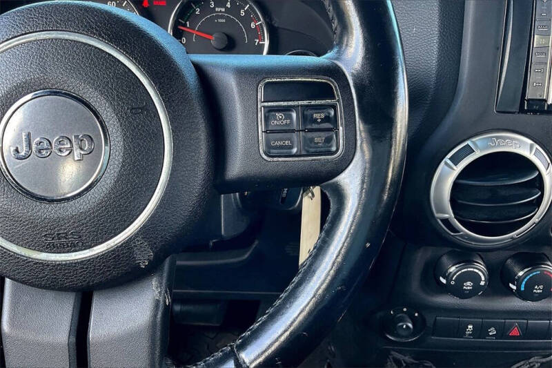 2011 Jeep Wrangler Unlimited Sahara