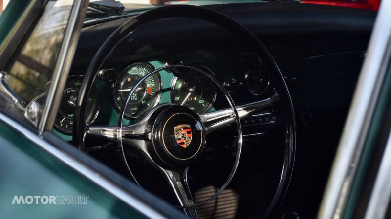 1962 Porsche 356B COUPE
