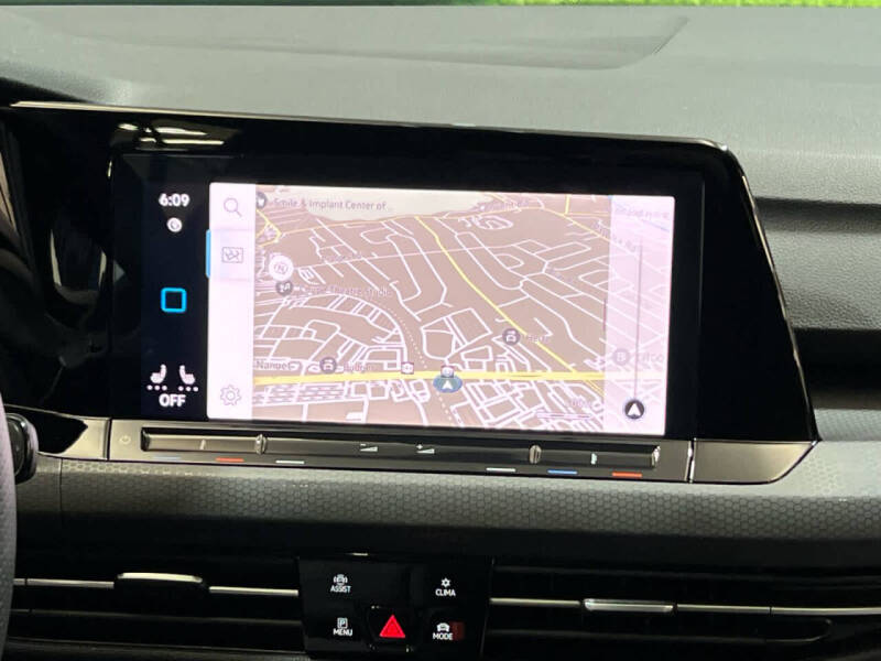 2024 Volkswagen Golf GTI SE