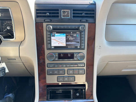 2014 Lincoln Navigator