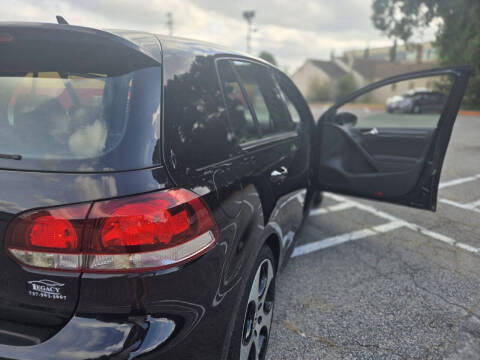 2013 Volkswagen GTI Base PZEV