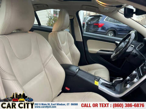 2018 Volvo S60 T5 Dynamic