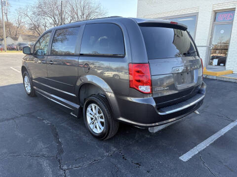 2016 Dodge Grand Caravan SXT Plus