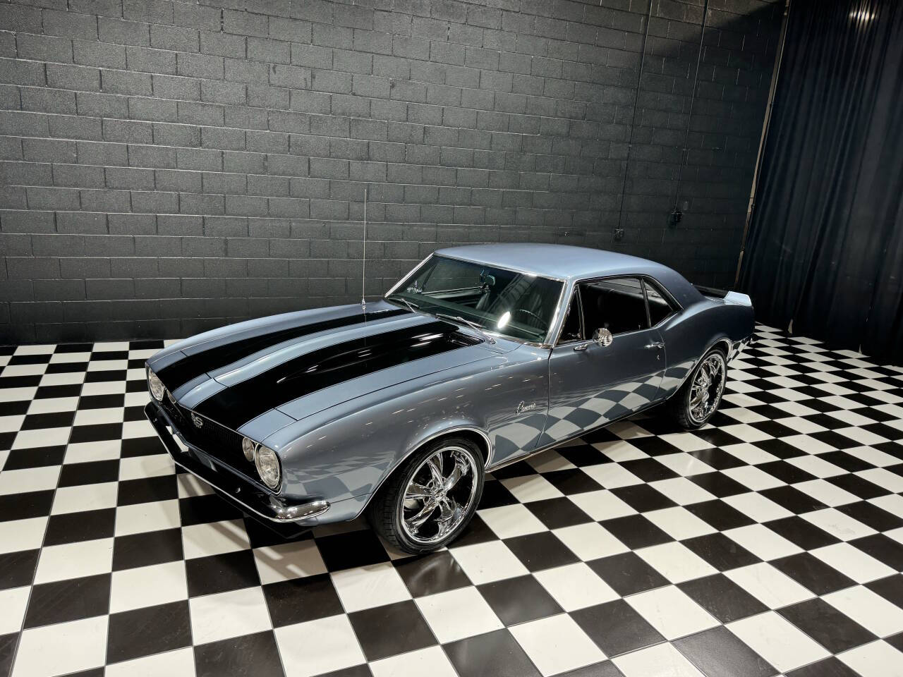 1967 Chevrolet Camaro 17
