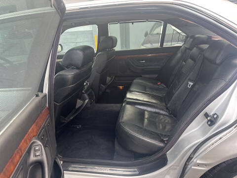 2001 BMW 7 Series 740iL