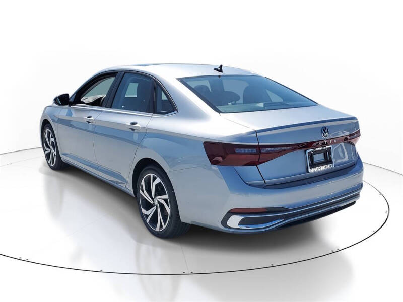 2025 Volkswagen Jetta SEL