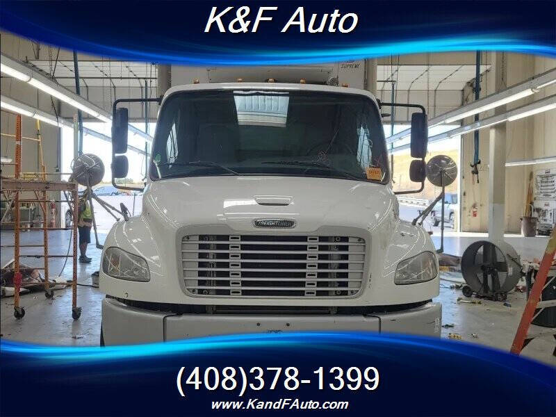 2018 Freightliner M2 106