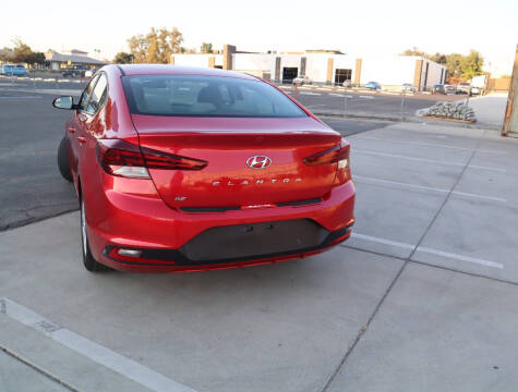 2020 Hyundai Elantra SE