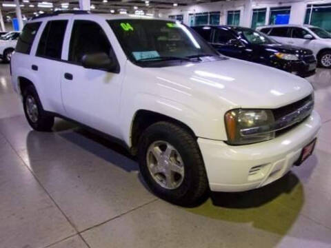 2004 Chevrolet TrailBlazer LS
