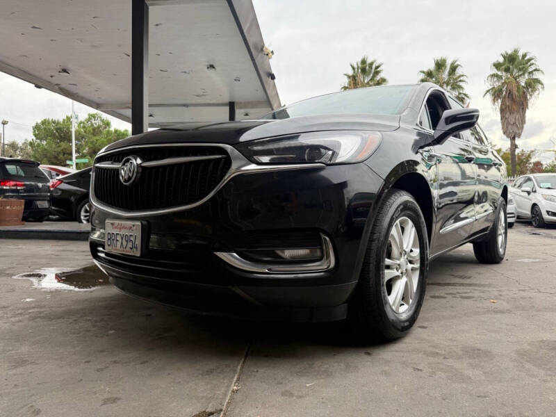2020 Buick Enclave Essence