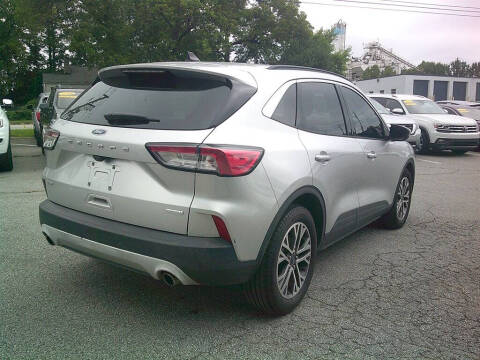 2020 Ford Escape SEL