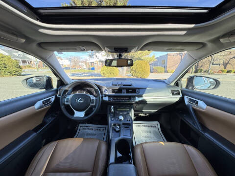 2012 Lexus CT 200h Premium