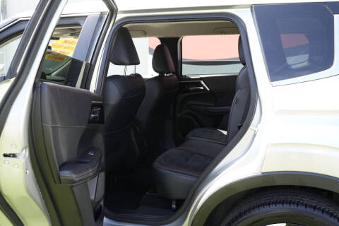 2024 Mitsubishi Outlander