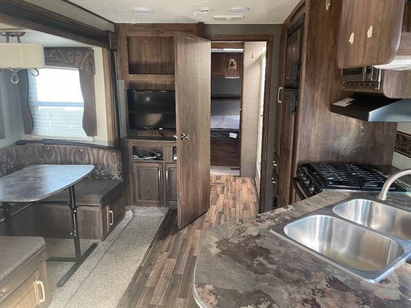 2015 Keystone RV COUGAR 28RLSWE