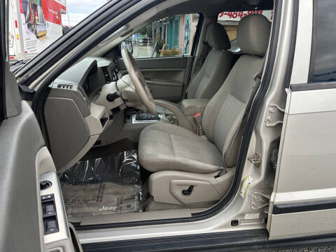 2007 Jeep Grand Cherokee Laredo