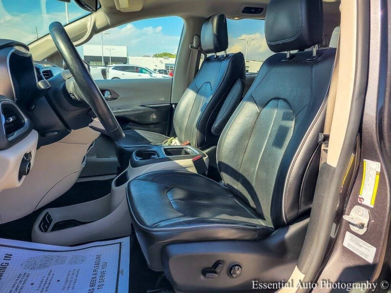 2017 Chrysler Pacifica Limited