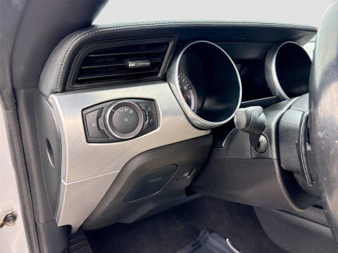 2020 Ford Mustang EcoBoost Premium