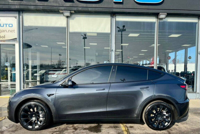 2024 Tesla Model Y Long Range