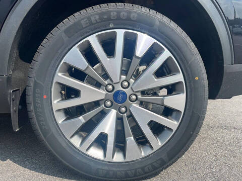 2022 Ford Escape Titanium